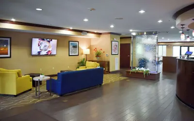 Photo 5 - Comfort Suites Forrest City