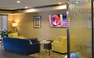 Photo 3 - Comfort Suites Forrest City