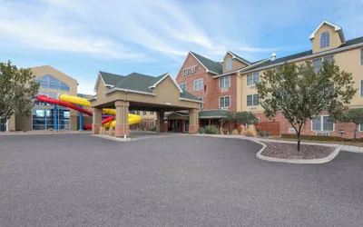 Photo 2 - Garner Hotel Gillette South by IHG