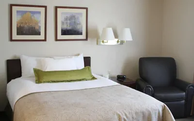 Photo 4 - Candlewood Suites Columbus Fort Benning by IHG