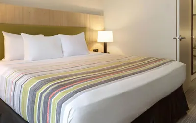 Photo 5 - Country Inn & Suites by Radisson, Macon North, GA