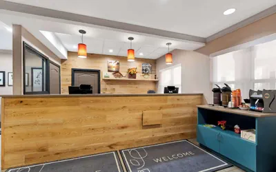 Photo 4 - Country Inn & Suites by Radisson, Macon North, GA
