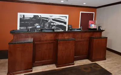 Photo 5 - Hampton Inn Alexander City