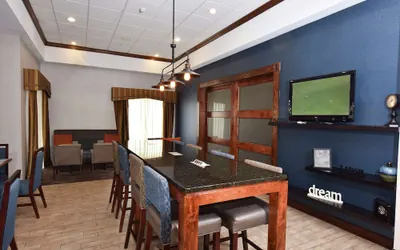 Photo 3 - Hampton Inn Alexander City