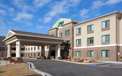 Photo 2 - Holiday Inn Express Hotel and Suites West Valley by IHG