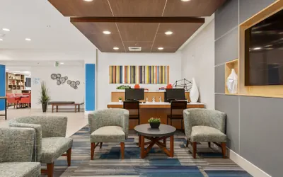 Photo 3 - Holiday Inn Express Hotel and Suites West Valley by IHG