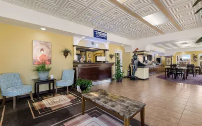 Photo 5 - Americas Best Value Inn Alpine