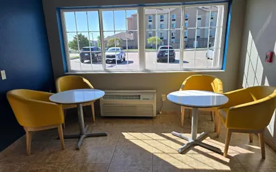 Photo 4 - Microtel Inn & Suites by Wyndham Council Bluffs/Omaha