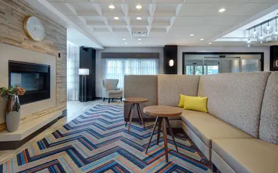 Photo 3 - Hampton Inn & Suites Yonkers