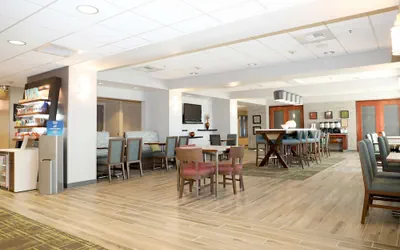 Photo 3 - Hampton Inn Ellensburg