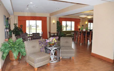 Photo 3 - Hampton Inn Macomb