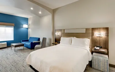 Photo 3 - Holiday Inn Express & Suites Ardmore by IHG