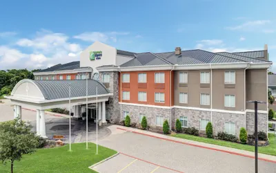 Holiday Inn Express Hotel & Suites Clute - Lake Jackson by IHG