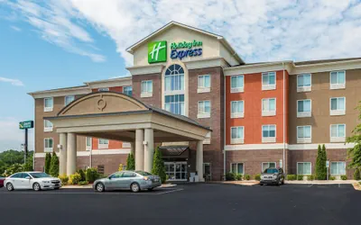 Holiday Inn Express Hotel and Suites Statesville by IHG