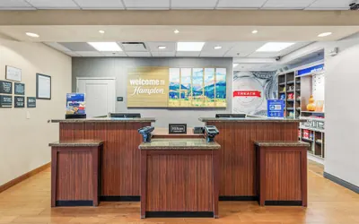 Photo 5 - Hampton Inn Denver Northeast-Brighton