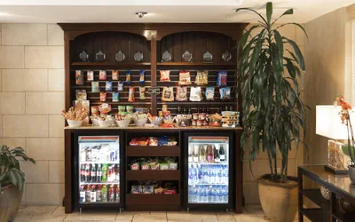 Photo 4 - Ayres Hotel & Spa Mission Viejo – Lake Forest