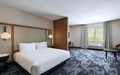 Photo 5 - Fairfield Inn & Suites Hillsboro