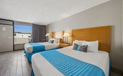 Photo 5 - Beachside Motel