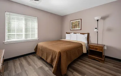 Photo 5 - Affordable Suites Greenville