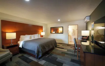 Photo 2 - Shelton Inn