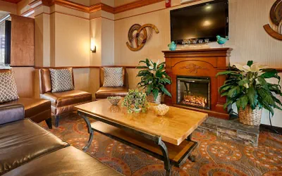 Photo 4 - Best Western Plus Pontoon Beach