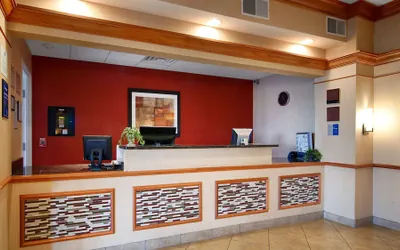 Photo 3 - Best Western Plus Pontoon Beach