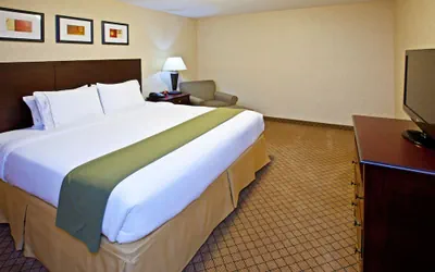 Photo 4 - Holiday Inn Express Hotel & Suites ANDERSON NORTH by IHG