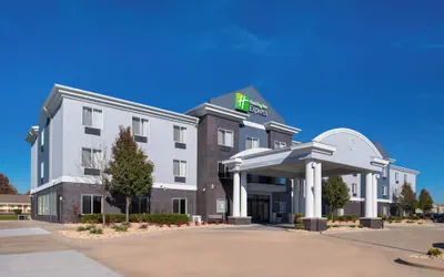 Photo 2 - Holiday Inn Express Hotel & Suites Pittsburg by IHG
