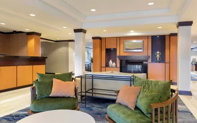 Photo 3 - Fairfield Inn & Suites by Marriott Rockford