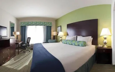 Photo 4 - Holiday Inn Express Hotel & Suites Graham by IHG