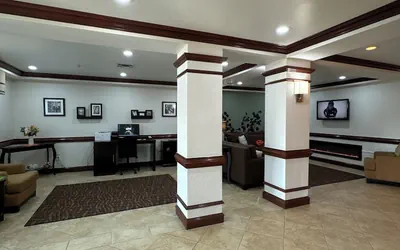 Photo 4 - Sleep Inn & Suites Manchester near Arnold AFB
