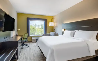 Photo 5 - Holiday Inn Express Hotel & Suites BEAUMONT NW by IHG