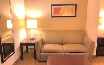 Photo 5 - Holiday Inn Express Hotel & Suites FRESNO NORTHWEST-HERNDON by IHG
