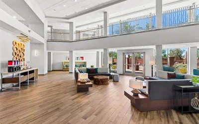 Photo 5 - Hampton Inn & Suites Phoenix/Gilbert