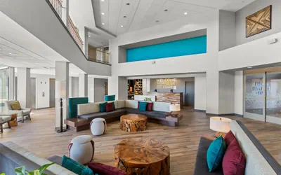 Photo 4 - Hampton Inn & Suites Phoenix/Gilbert