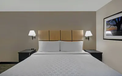 Photo 5 - Candlewood Suites Sumter by IHG