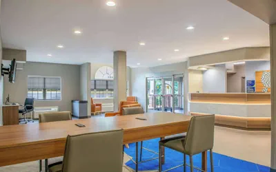 Photo 5 - Microtel Inn & Suites by Wyndham Anderson/Clemson