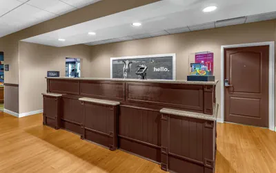 Photo 3 - Hampton Inn Okeechobee - Lake Okeechobee
