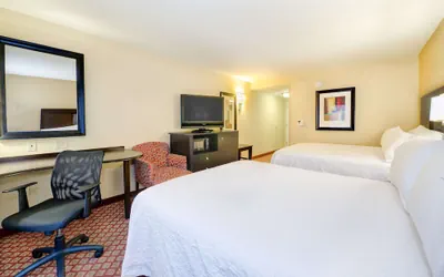 Photo 5 - Hampton Inn Suites Scottsboro