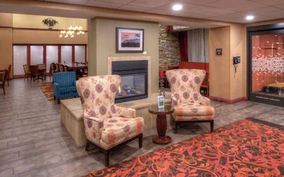 Photo 4 - Hampton Inn & Suites Rifle