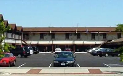 Photo 2 - Arlington Inn