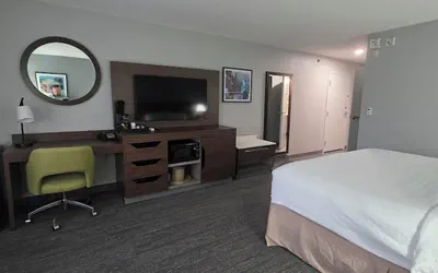 Photo 4 - Hampton Inn & Suites Craig
