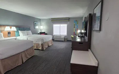 Photo 3 - Hampton Inn & Suites Craig