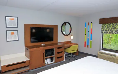 Photo 5 - Hampton Inn Atlanta-Canton