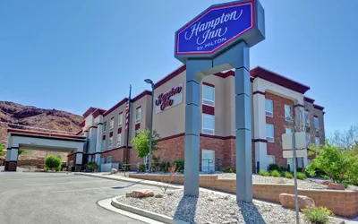 Photo 2 - Hampton Inn by Hilton Moab