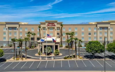 Photo 2 - Hampton Inn & Suites El Paso West