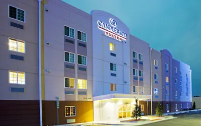 Photo 2 - Candlewood Suites Jacksonville by IHG