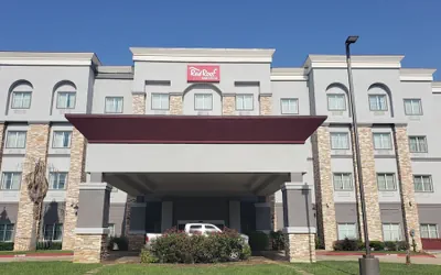 Red Roof Inn & Suites Longview