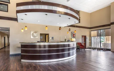 Photo 4 - Comfort Suites Old Town Spring