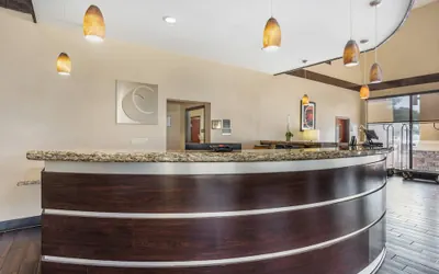 Photo 5 - Comfort Suites Old Town Spring